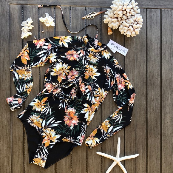 🌴🔆RIP CURL- PLAYA BLANCA 1 PIECE BODY SUIT🔆🌴 - Picture 2 of 12